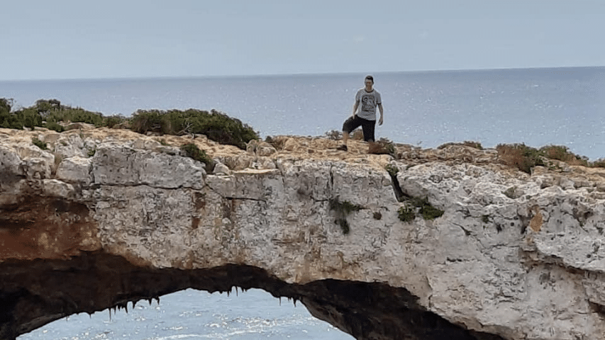 Urlaubsbetreuung für Schildkröten: Urlaub auf Mallorca in einem Schildkrötenhabitat